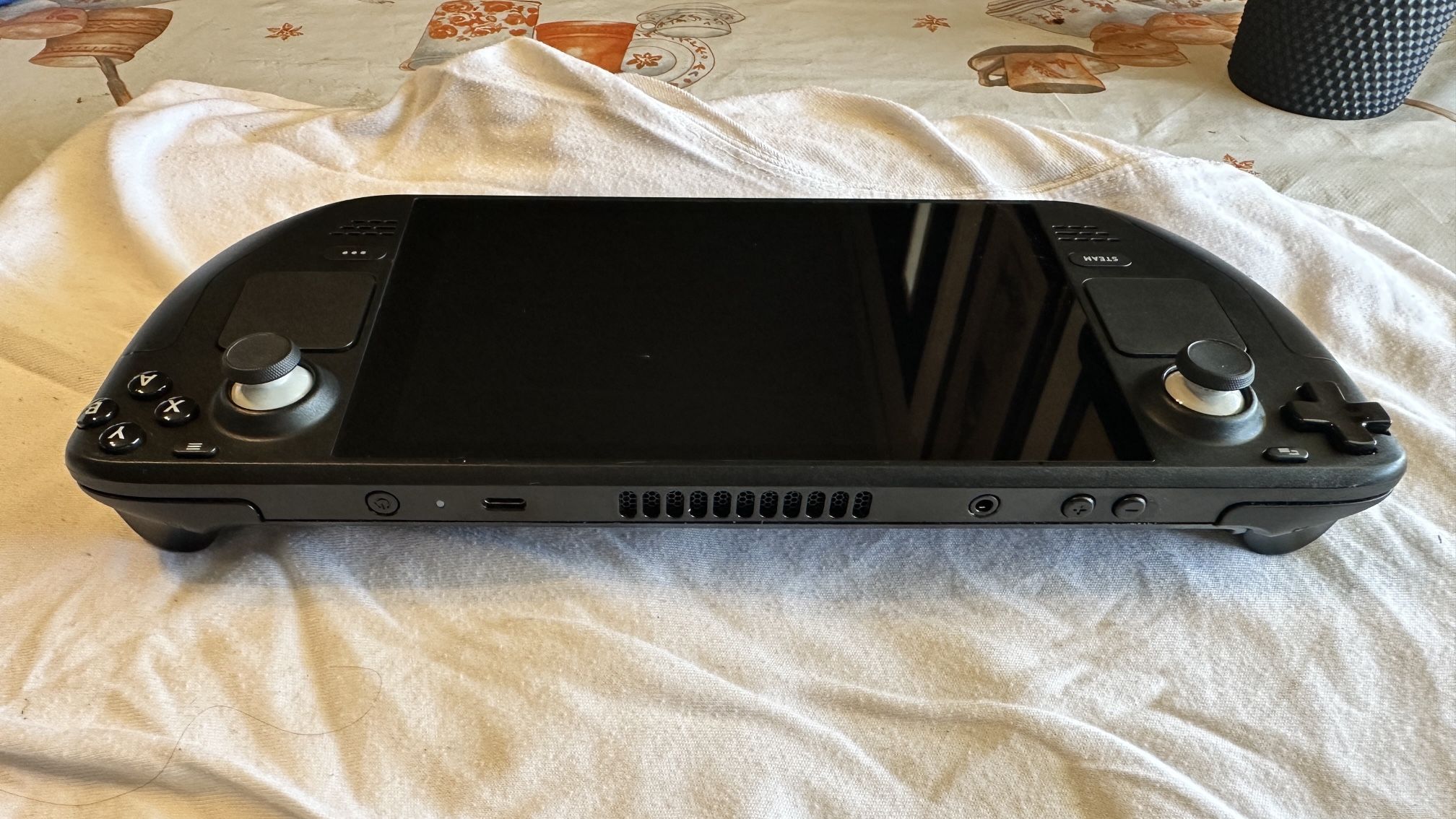 Steam Deck 64BG With Carrying Case, Protective Case and 256 GB SD Card