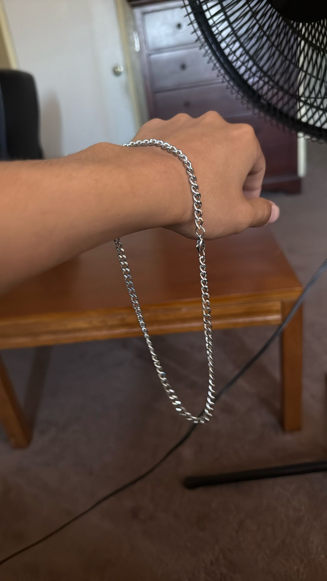 Silver Chain Very Short😅