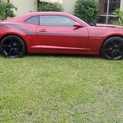 Chevy camaro 2015 millas 36000 lo vendo en 15,000 mi número es {(contact info removed)contact info removed} es titulo limpio