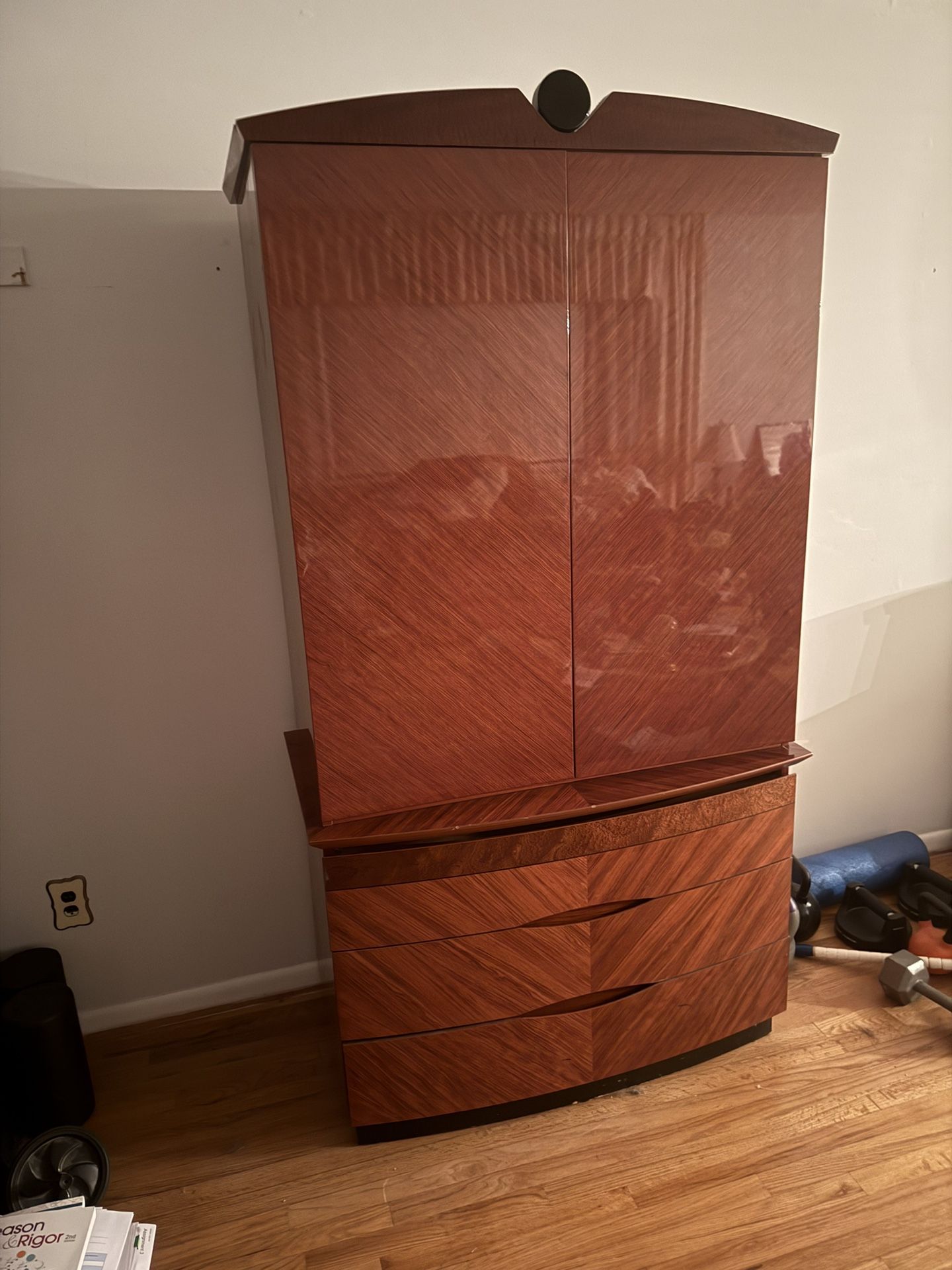 Italian High Gloss 4 Piece Bedroom Set 
