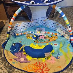 Bright Starts Disney Baby Finding Nemo
