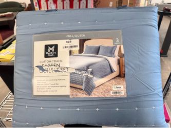 Quilt queen set only 25$$