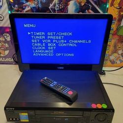 Working Sony VHS VCR 4 Head HiFi Player w/ Remote AV Cables