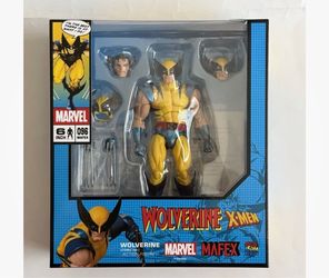 Mafex wolverine tiger  stripes