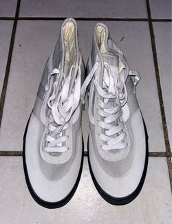 Vans Size 9.5 US