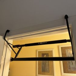 Pull Up Bar - For Door Way