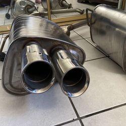 Oem Subaru STI Stock mufflers brand new 2018
