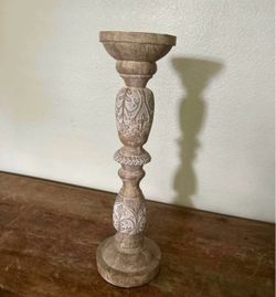 Candle holder