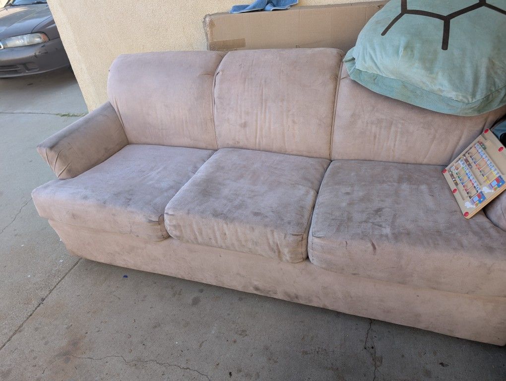 Free Couch