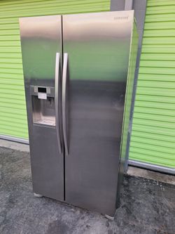 Refregerator