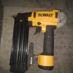 DeWalt 18GA Pneumatic Finish Nailer