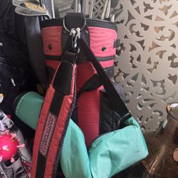 Top Flight Early 2000s Golf Clubs And Bag