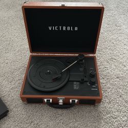 Victrola Journey Bluetooth Portable Suitcase Record Player 