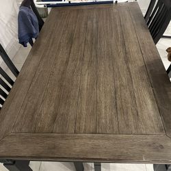Farmhouse Style Wood Dining Table 