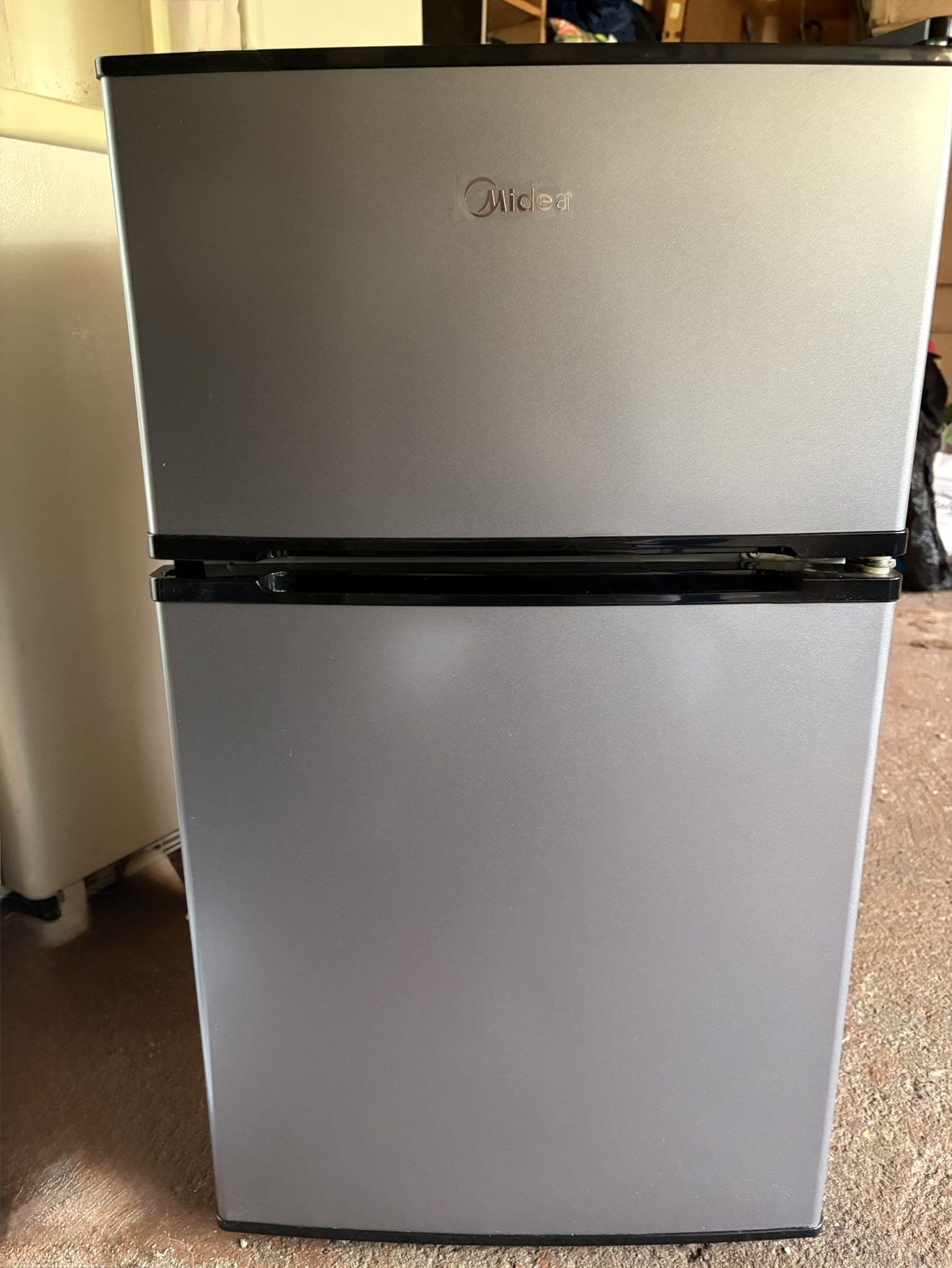 Mini Fridge for Sale – Great Condition