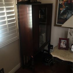Vintage Furniture 