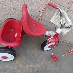 RADIO FLYER BABY 👶 TRICYCLE 