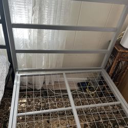 Twin size metal Bed Frame