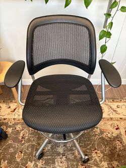 Tall office chair