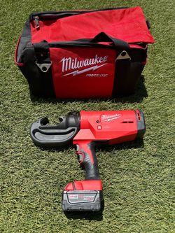 Milwaukee 12 Ton crimper