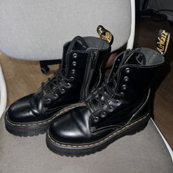 Jadon Black Polished Smooth