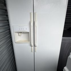 White Refrigerator 2-doors 