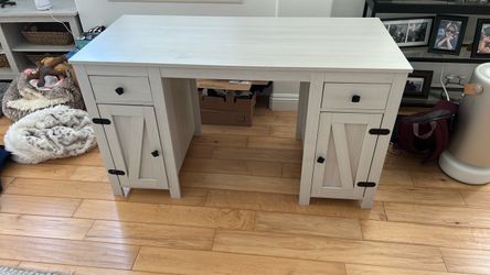 Farmhouse Desk