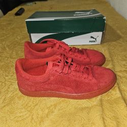 Puma Suede Iced Jr -  Size 6.5  High Risk Red-white 361937 01