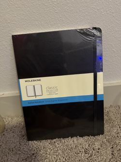 Moleskine Classic Dotted Notebook 