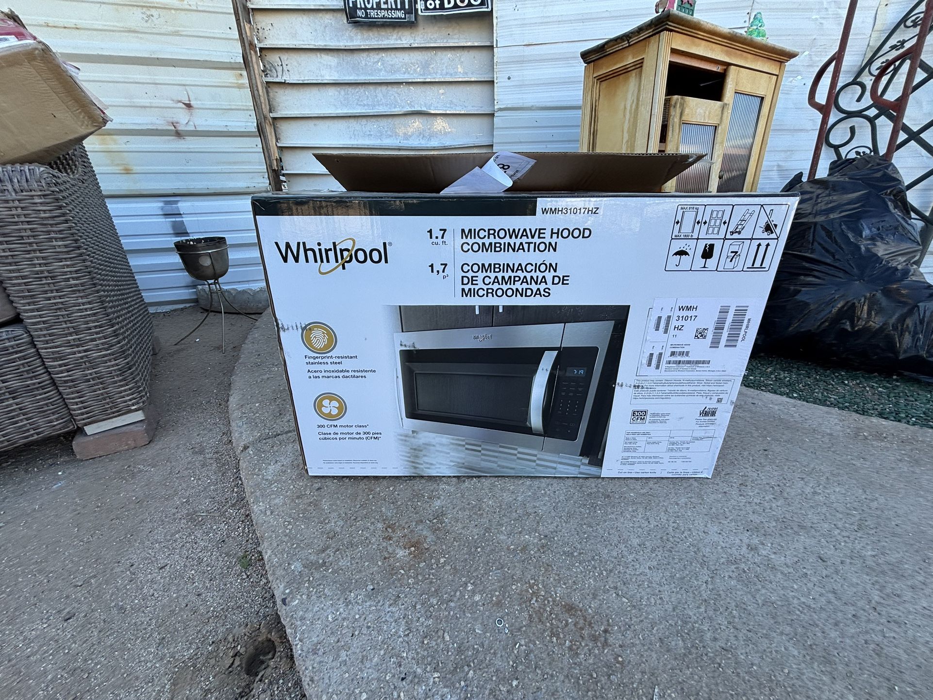Whirlpool Microwave