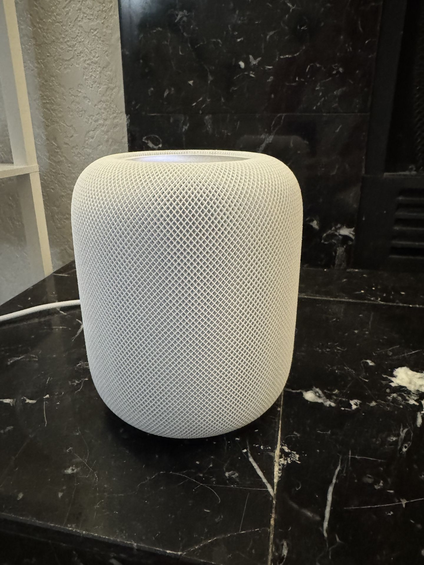 Apple Home Pod - Gen 2 