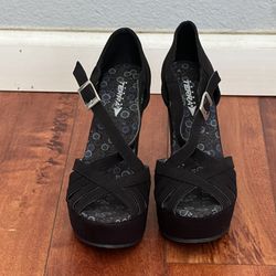 Platform shoe /Zapato de plataforma 