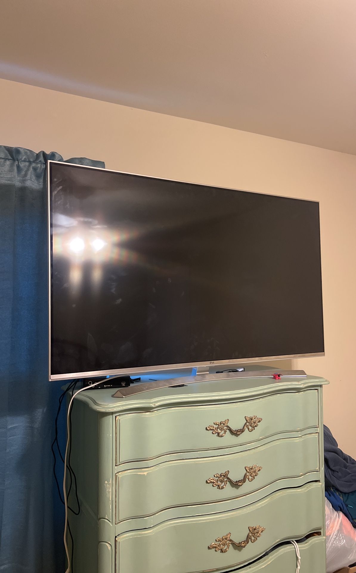 LG 55” TV