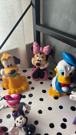 Disney Mickey Mouse Clubhouse Toy Figures