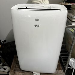 Portable LG Air Conditioner LP0721WSR