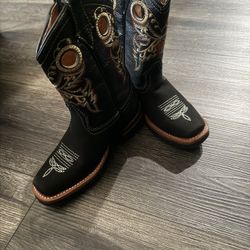 Kids Size Boots 