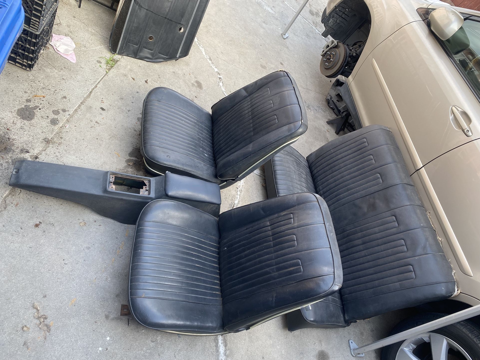 1968 PONTIAC GTO SEATS INTERIOR PARTS EXTERIOR CHRIME TRIMS MOTOR TRANSMISSION