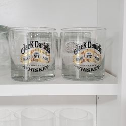 JACK  DANIELS GLASSES.-set of 4