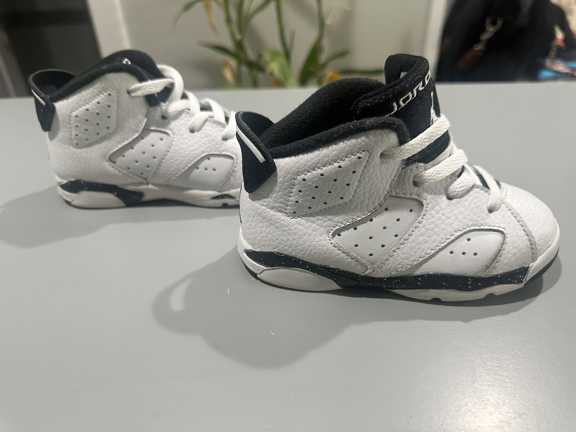 Nike Air Jordan 6 Retro Reverse Oreo TD Toddler Size 7C White Black