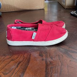 Tom’s Kids Shoes 12y