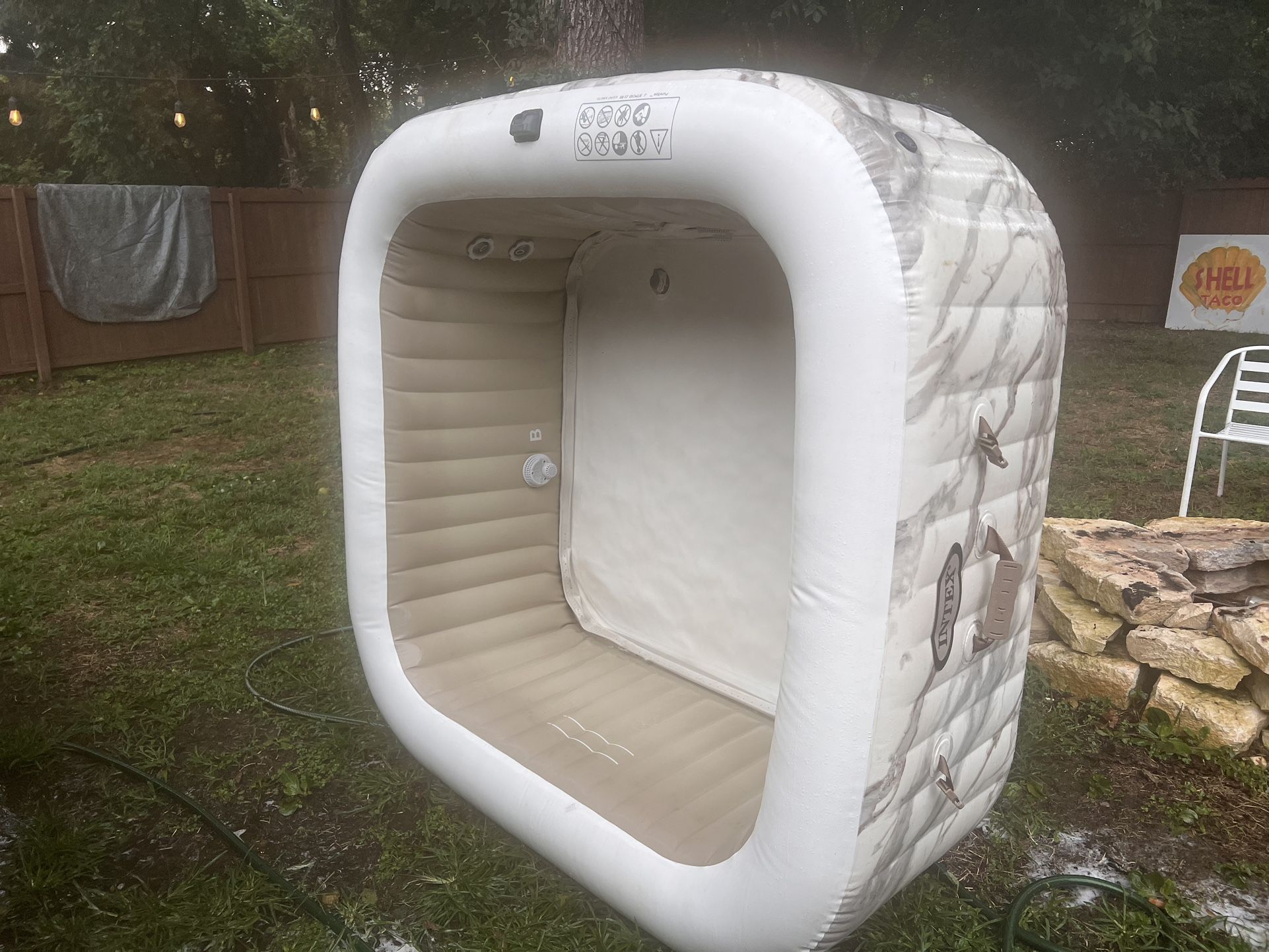 Inflatable Jacuzzi