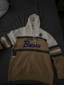 Bucks Hoodie NBA Size L