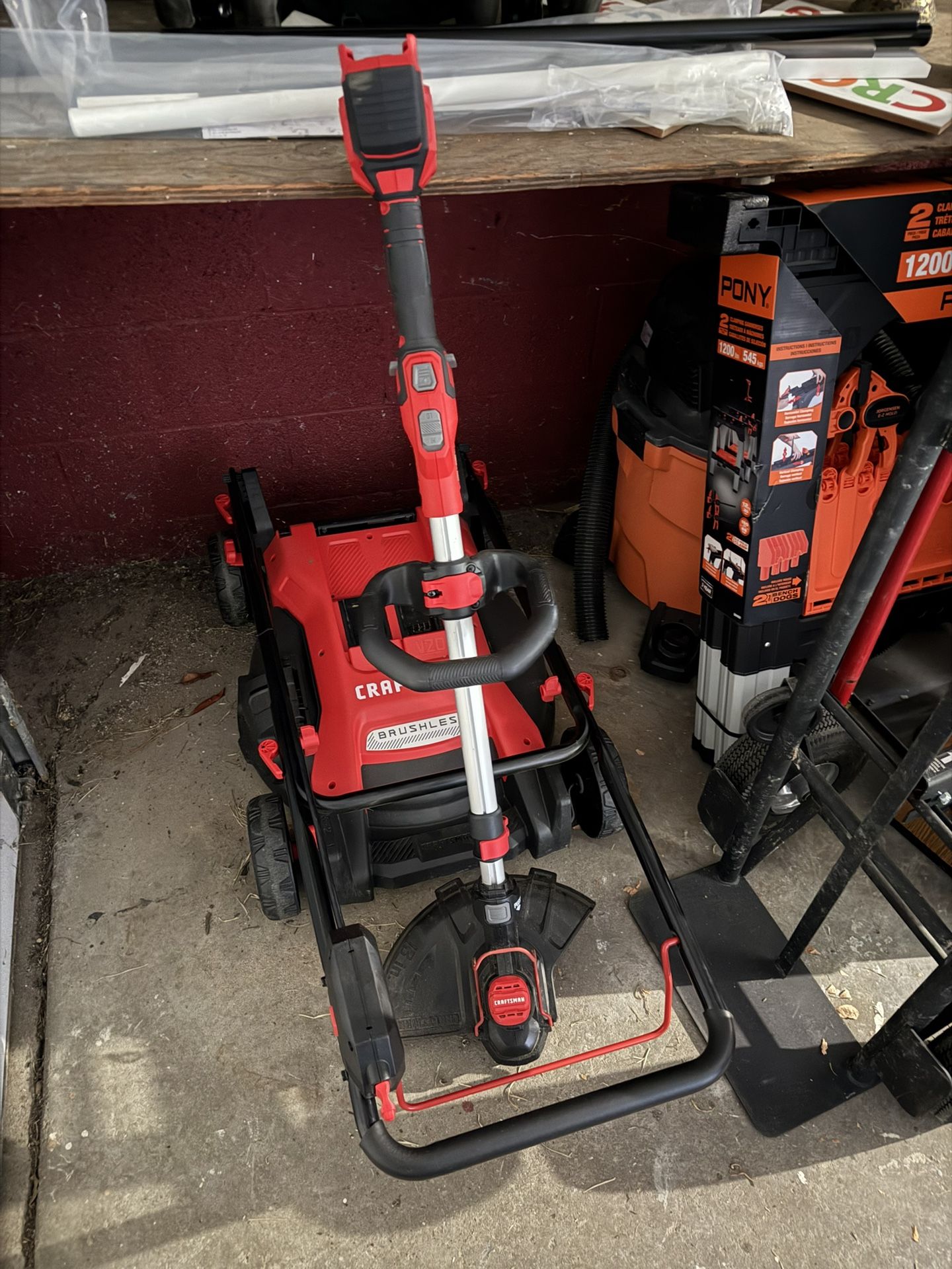 Craftsman Trimmer V20 20 Volt 13 Inch