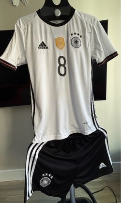 Germany Özil #8 Adidas World Champions Soccer Jersey Set Youth Large