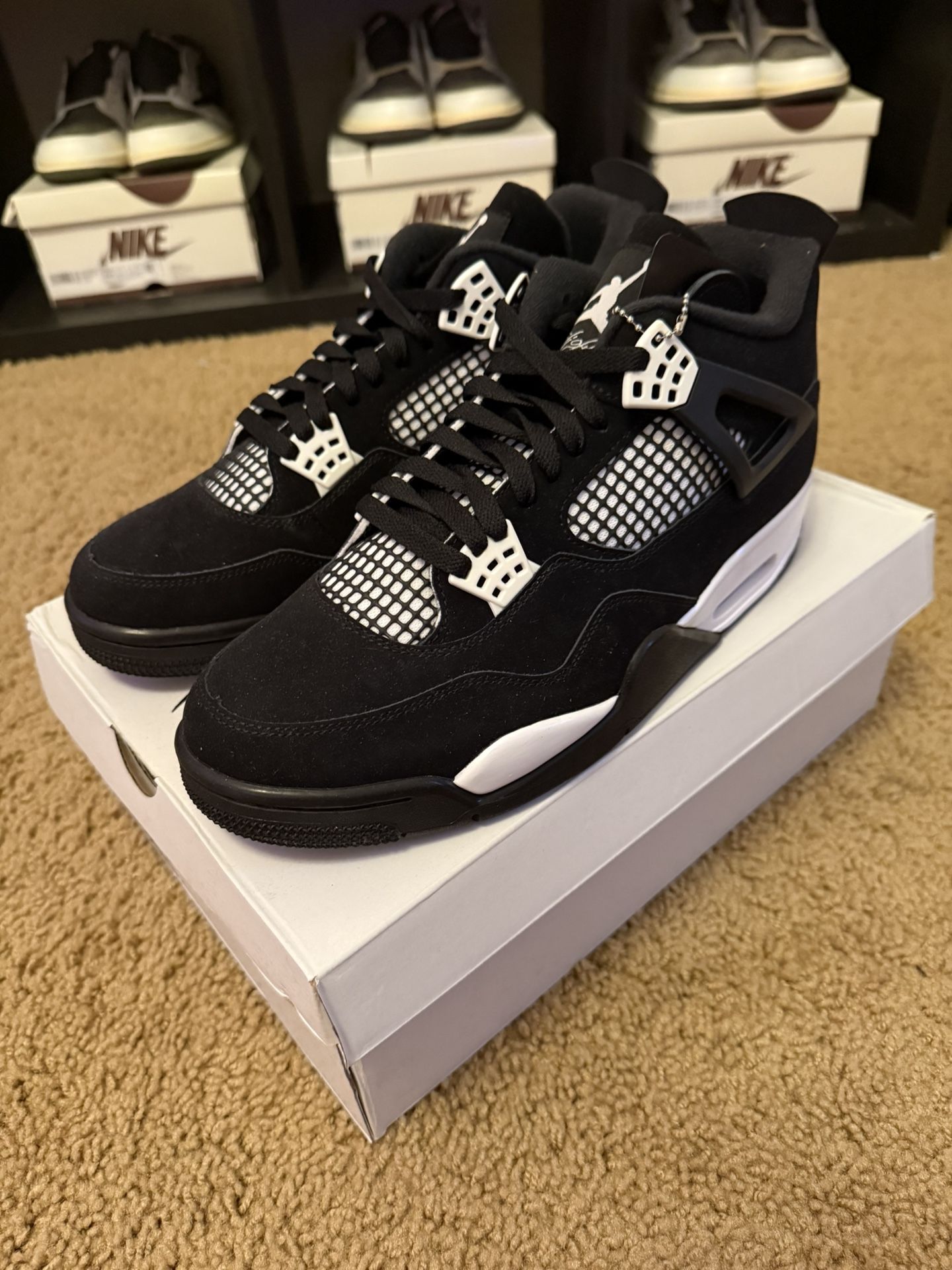 jordan 4 white thunders