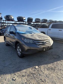 Auto parts 2014 Honda CRV