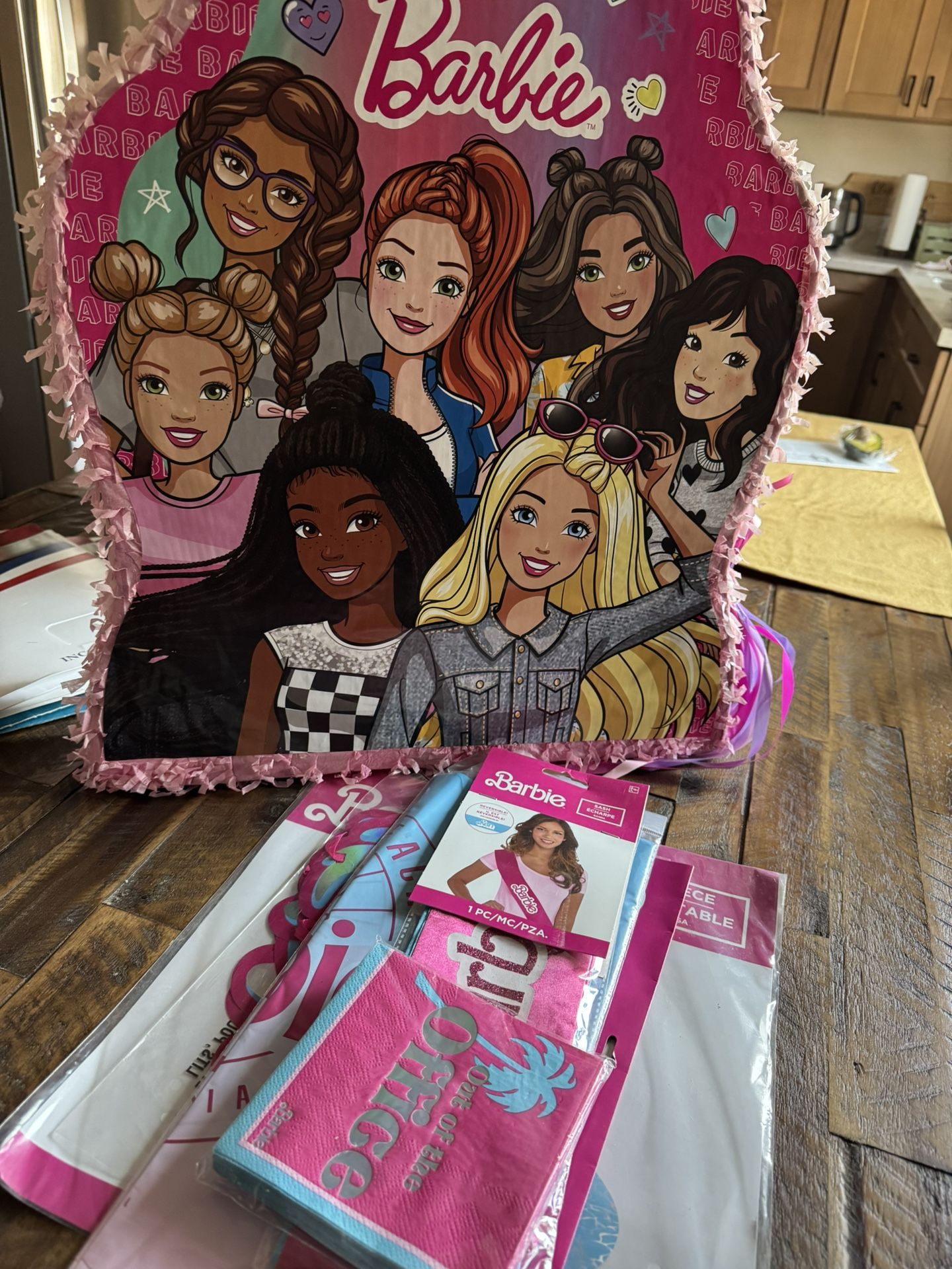 Barbie Party Decor