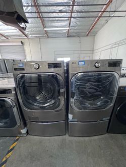 LG Washer & Electric Dryer – Retail $3,000 → Only $1,800 w/ Delivery