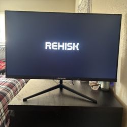 3-ITEM GAMING BUNDLE (MONITOR, CONTROLLER, HEADSET)