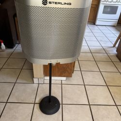 Sterling VMS Vocal Microphone Child With Stand 